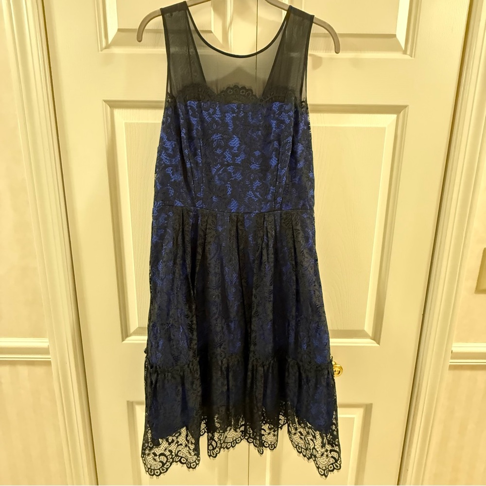 Moulinette Soeurs Anthropologie Sapphire Blue Black Lace Overlay Dress Sz 12 - Picture 3 of 7